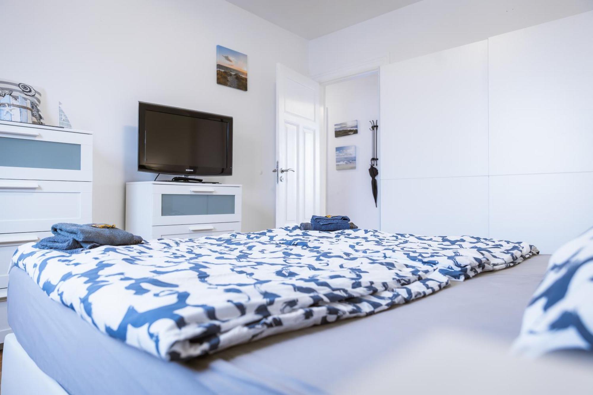 Exklusives Apartment Im Historischen Wohnhaus Mit Kamin, Bad & Viel Platz Bremerhaven Eksteriør billede