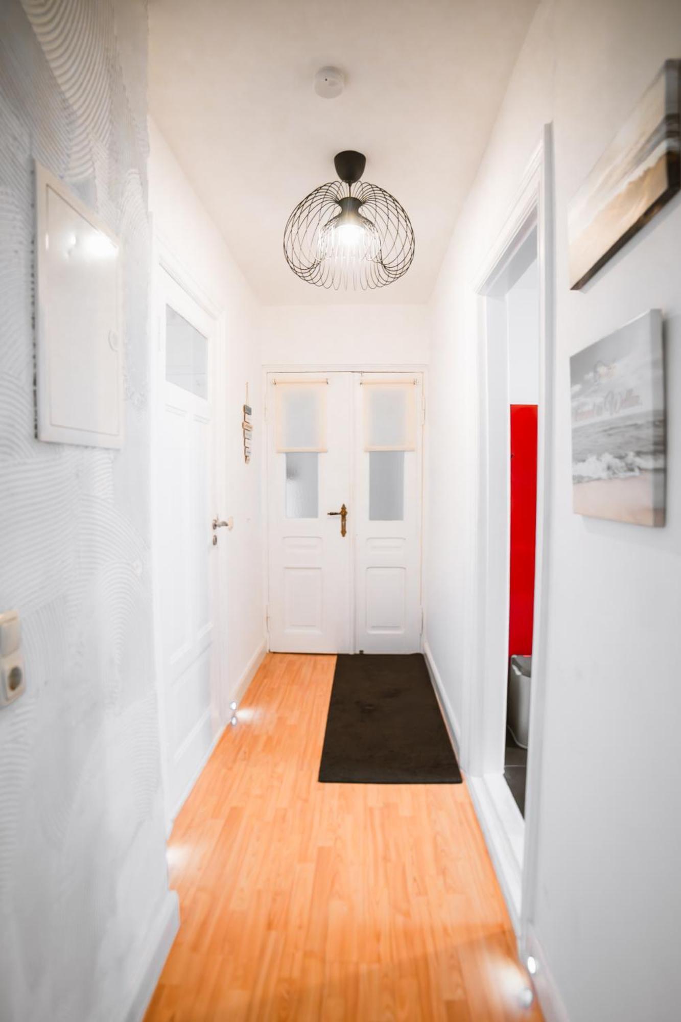 Exklusives Apartment Im Historischen Wohnhaus Mit Kamin, Bad & Viel Platz Bremerhaven Eksteriør billede