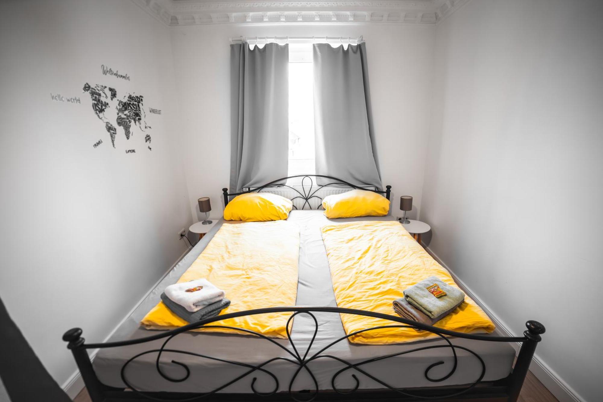 Exklusives Apartment Im Historischen Wohnhaus Mit Kamin, Bad & Viel Platz Bremerhaven Eksteriør billede