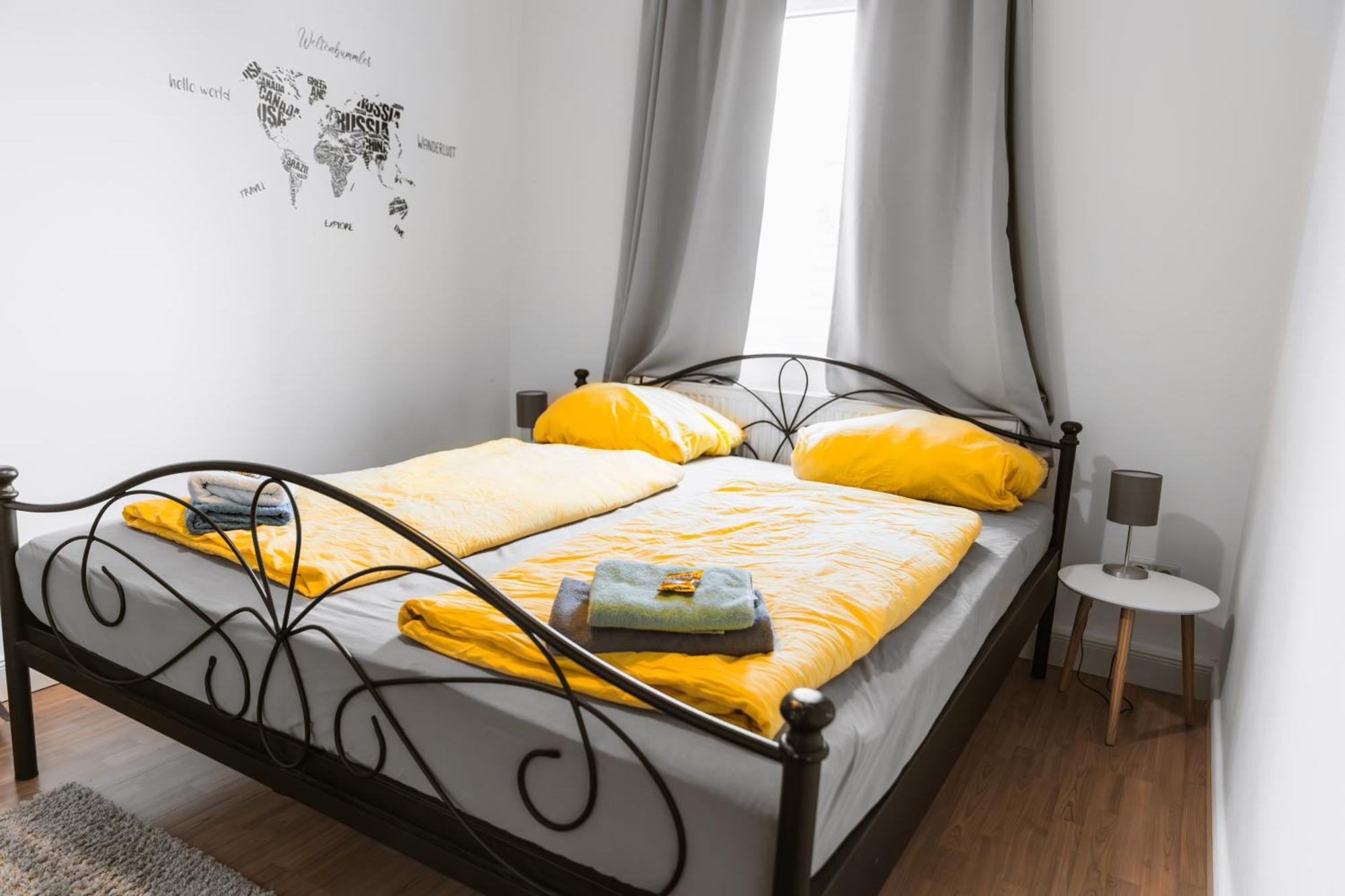 Exklusives Apartment Im Historischen Wohnhaus Mit Kamin, Bad & Viel Platz Bremerhaven Eksteriør billede