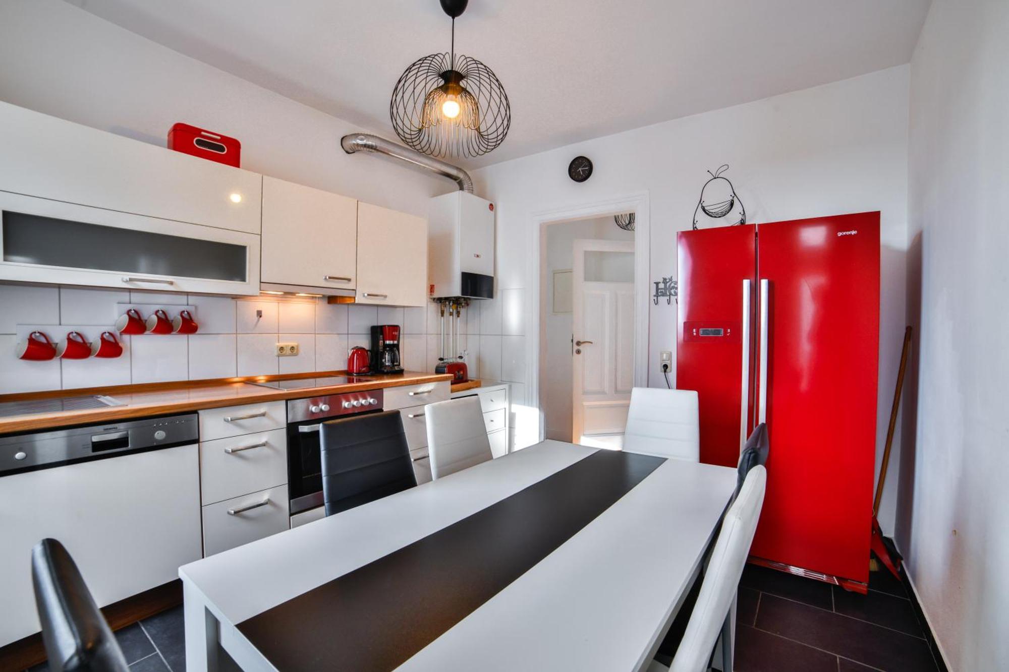 Exklusives Apartment Im Historischen Wohnhaus Mit Kamin, Bad & Viel Platz Bremerhaven Eksteriør billede