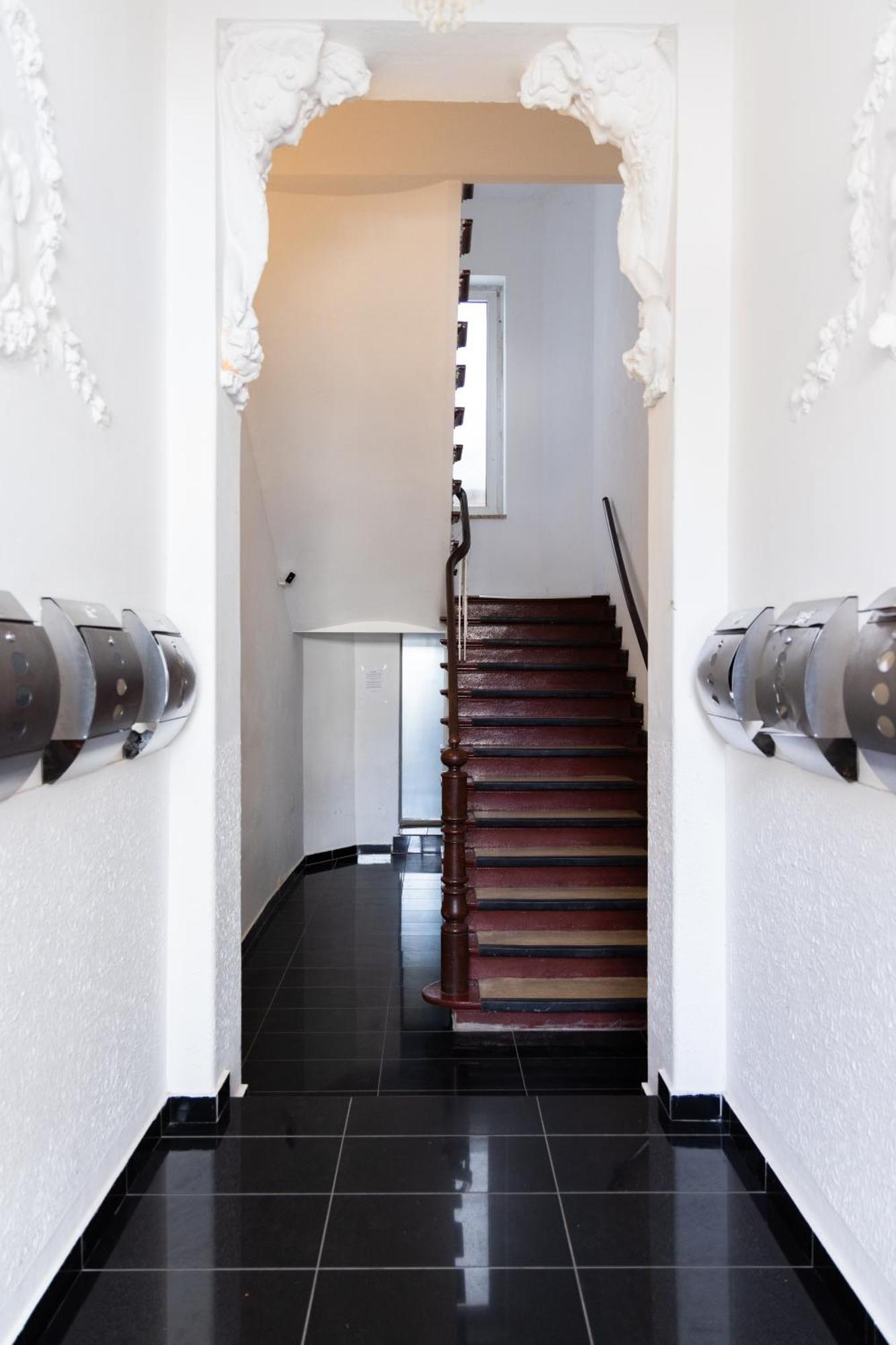 Exklusives Apartment Im Historischen Wohnhaus Mit Kamin, Bad & Viel Platz Bremerhaven Eksteriør billede